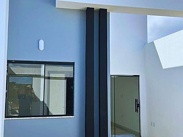 Casa 3/4 com su�te financi�vel e acess�vel